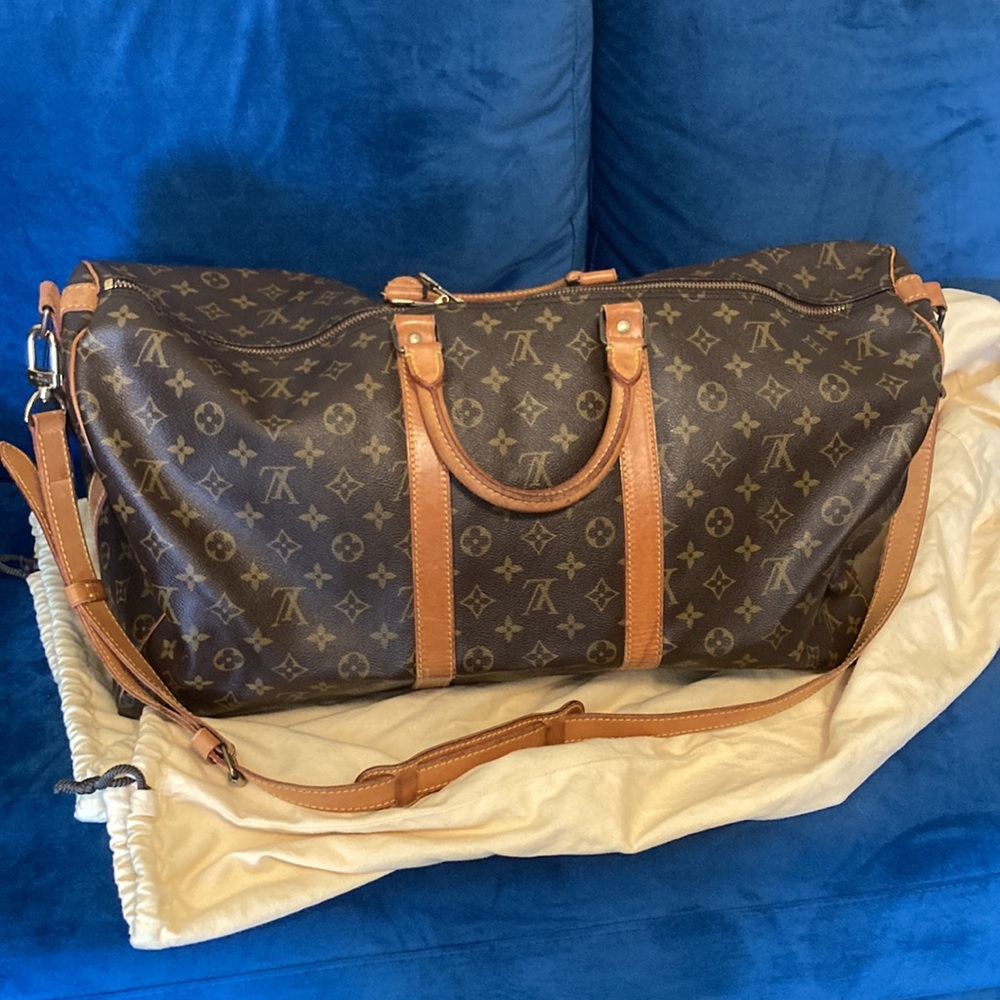 LOUIS VUITTON MONOGRAM KEEPALL BANDOULIERE 55 BAG W/ STRAP & COA